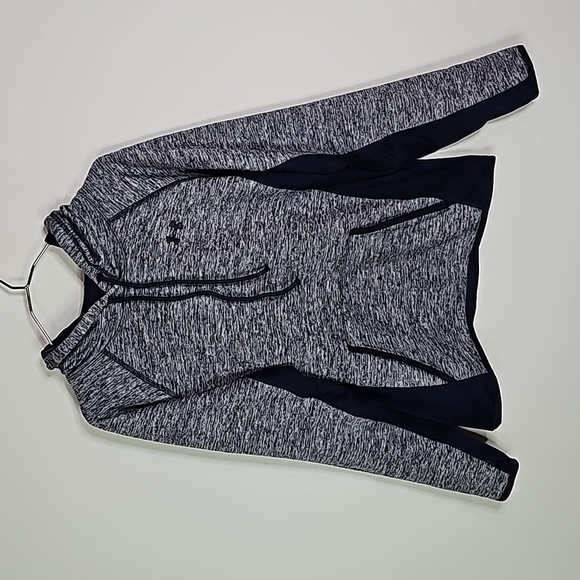 Under Armour small loose fit heatgear hoodie - Picture 1 of 7